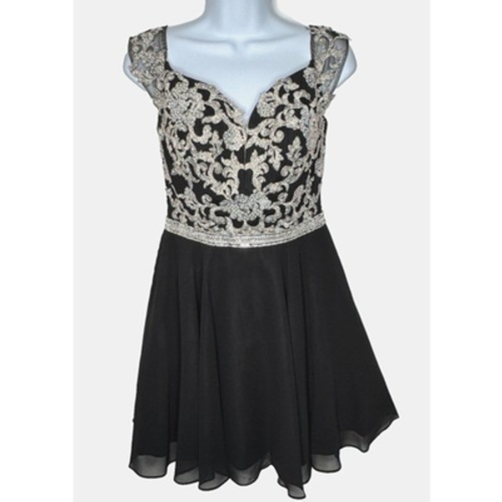 Dancing Queen Dress Sz S Black Silver Embroidered Rhinestone‎ Short Hoco Formal
